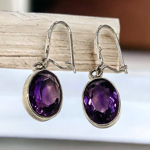 Amethyst Oval Faceted Sterling Silver dangle Earrings - Picture 1 of 5